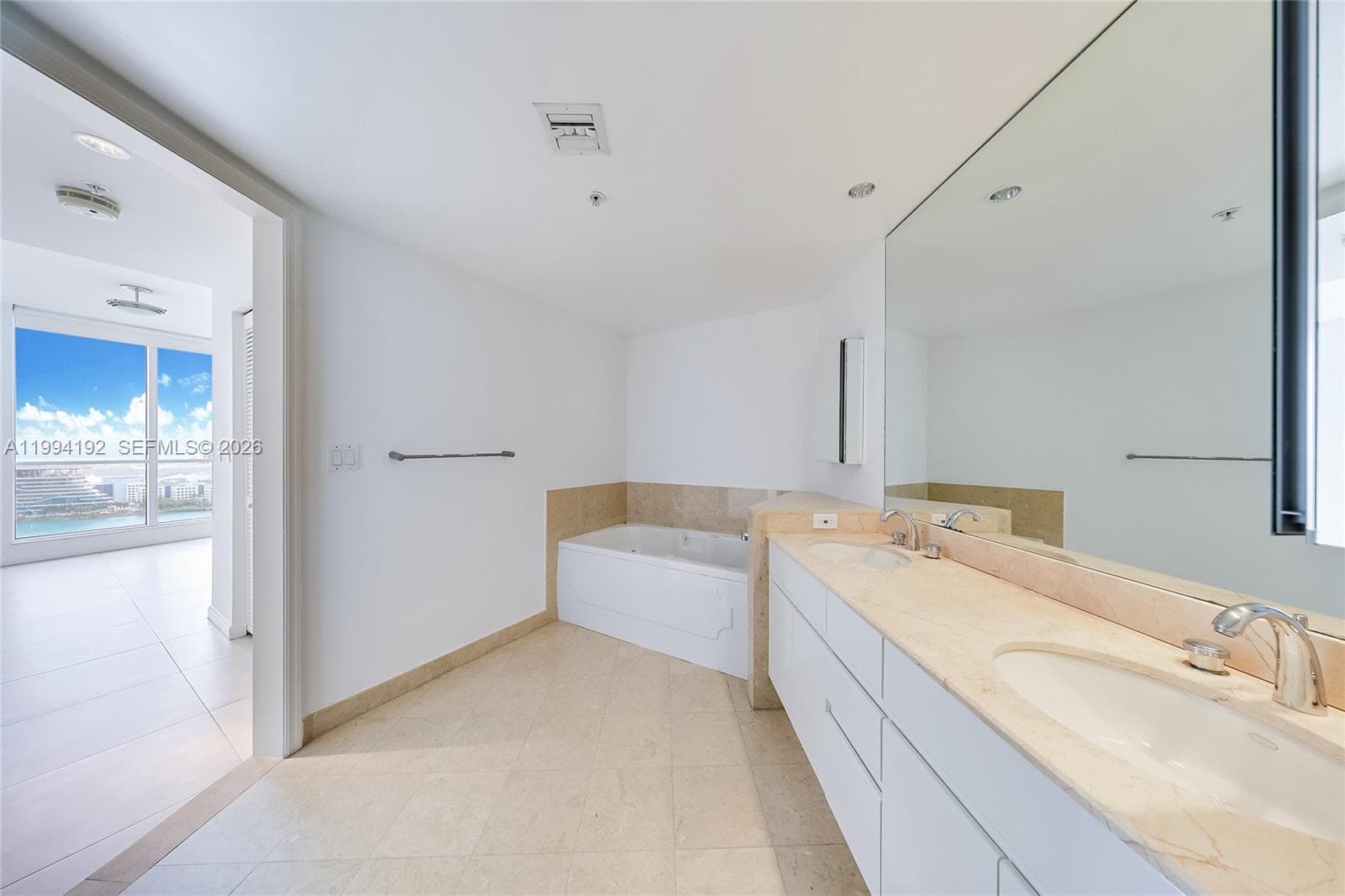 848 Brickell Key Dr # 2702, Miami FL 33131 — 9