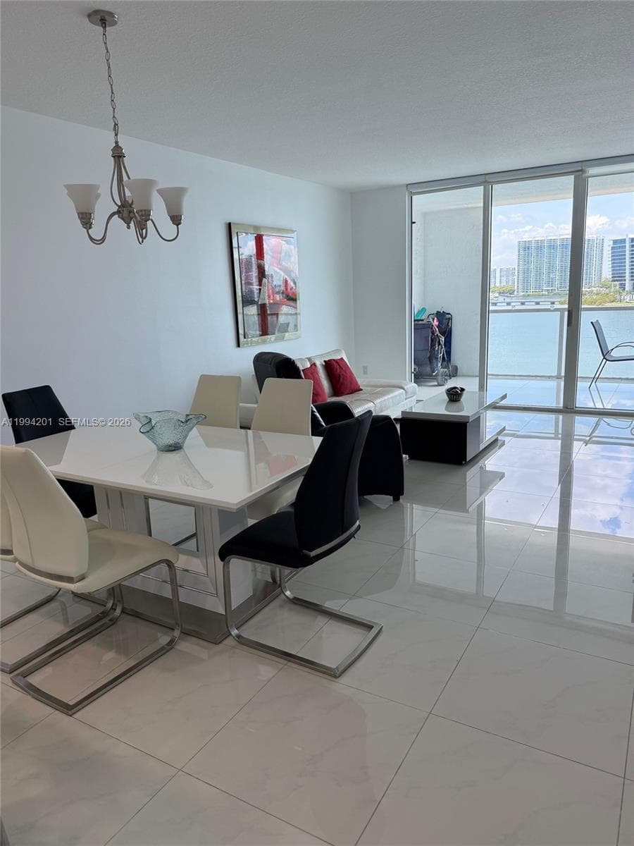 Marina Bay Club Condo Hot, Sunny Isles Beach, FL — 10