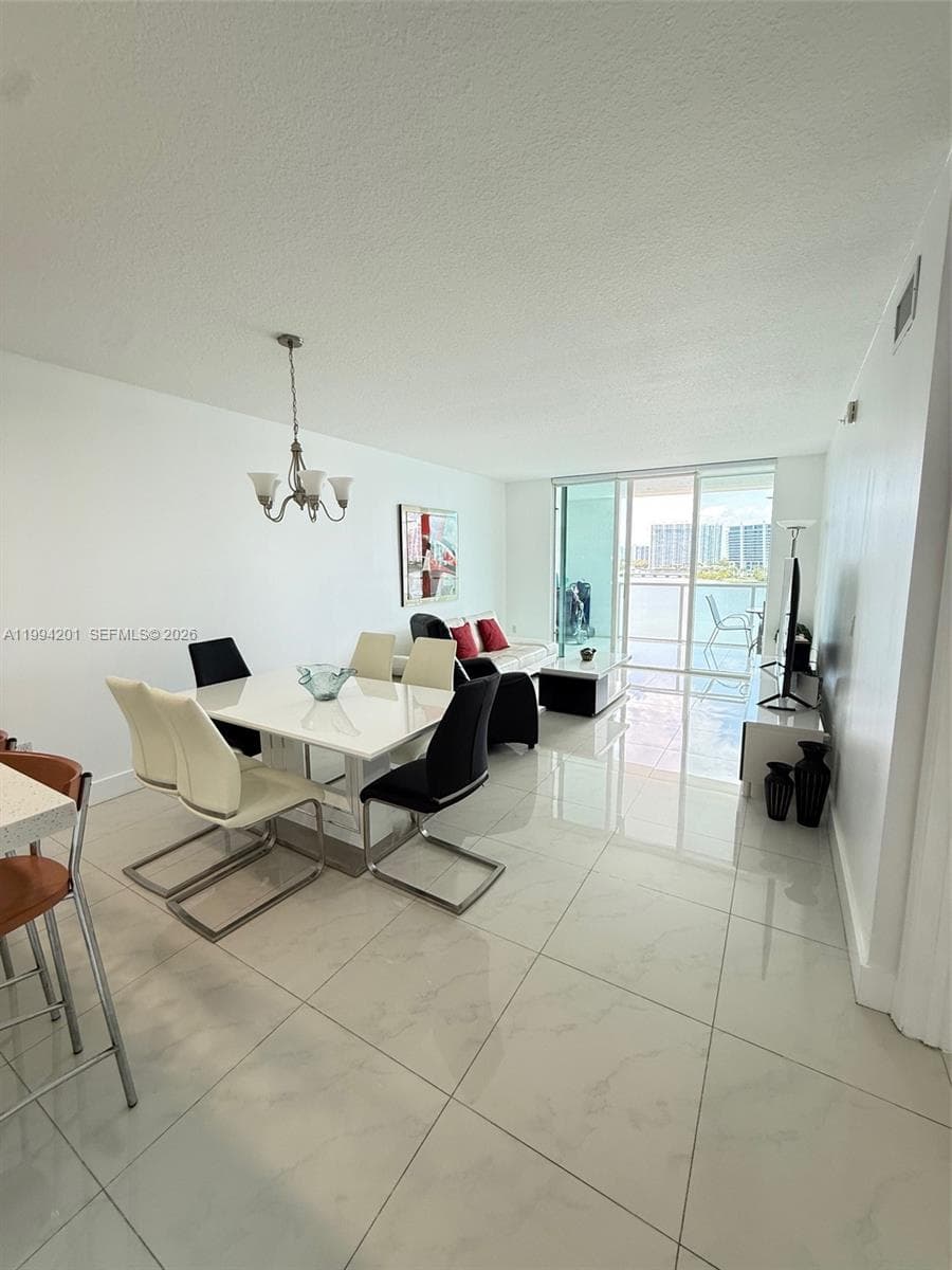 Marina Bay Club Condo Hot, Sunny Isles Beach, FL — 15
