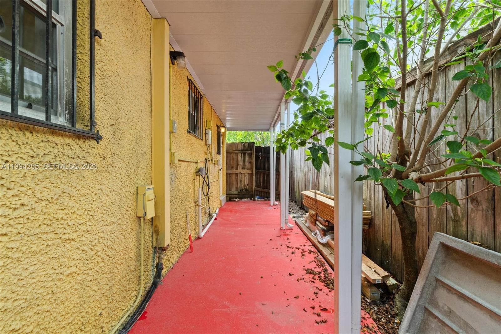 3147 Mcdonald St, Miami FL 33133 — 14