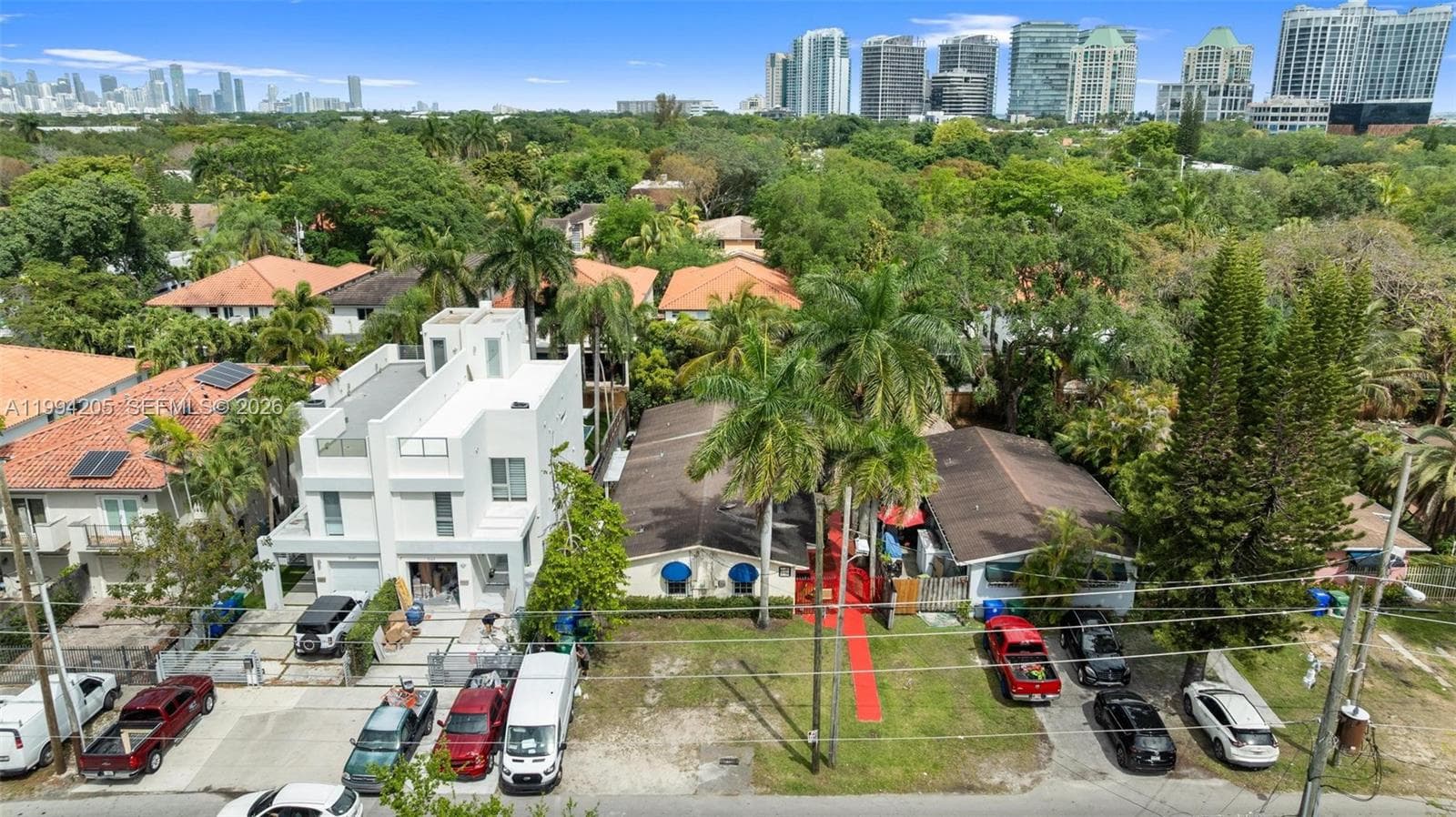 3147 Mcdonald St, Miami FL 33133 — 59