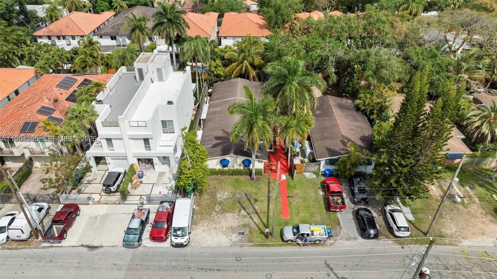 3147 Mcdonald St, Miami FL 33133 — 50