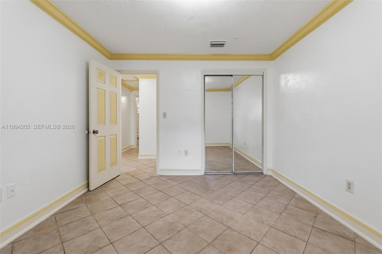 3147 Mcdonald St, Miami FL 33133 — 19