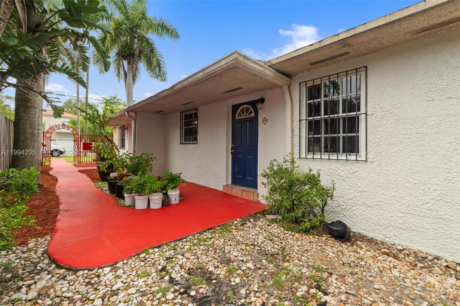 3147 Mcdonald St, Miami FL 33133 — 21