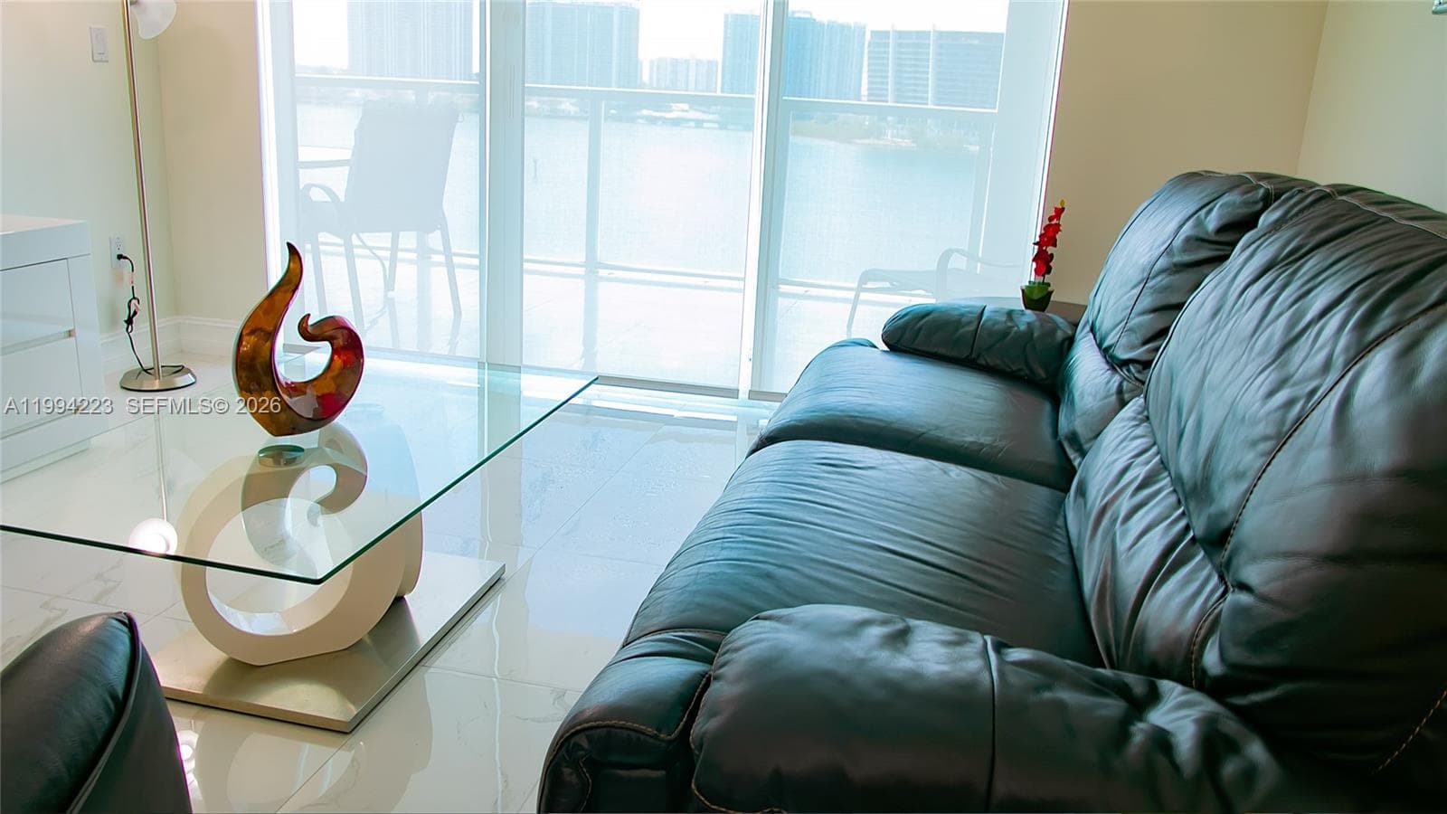 18100 N Bay Rd # 906, Sunny Isles Beach FL 33160 — 19