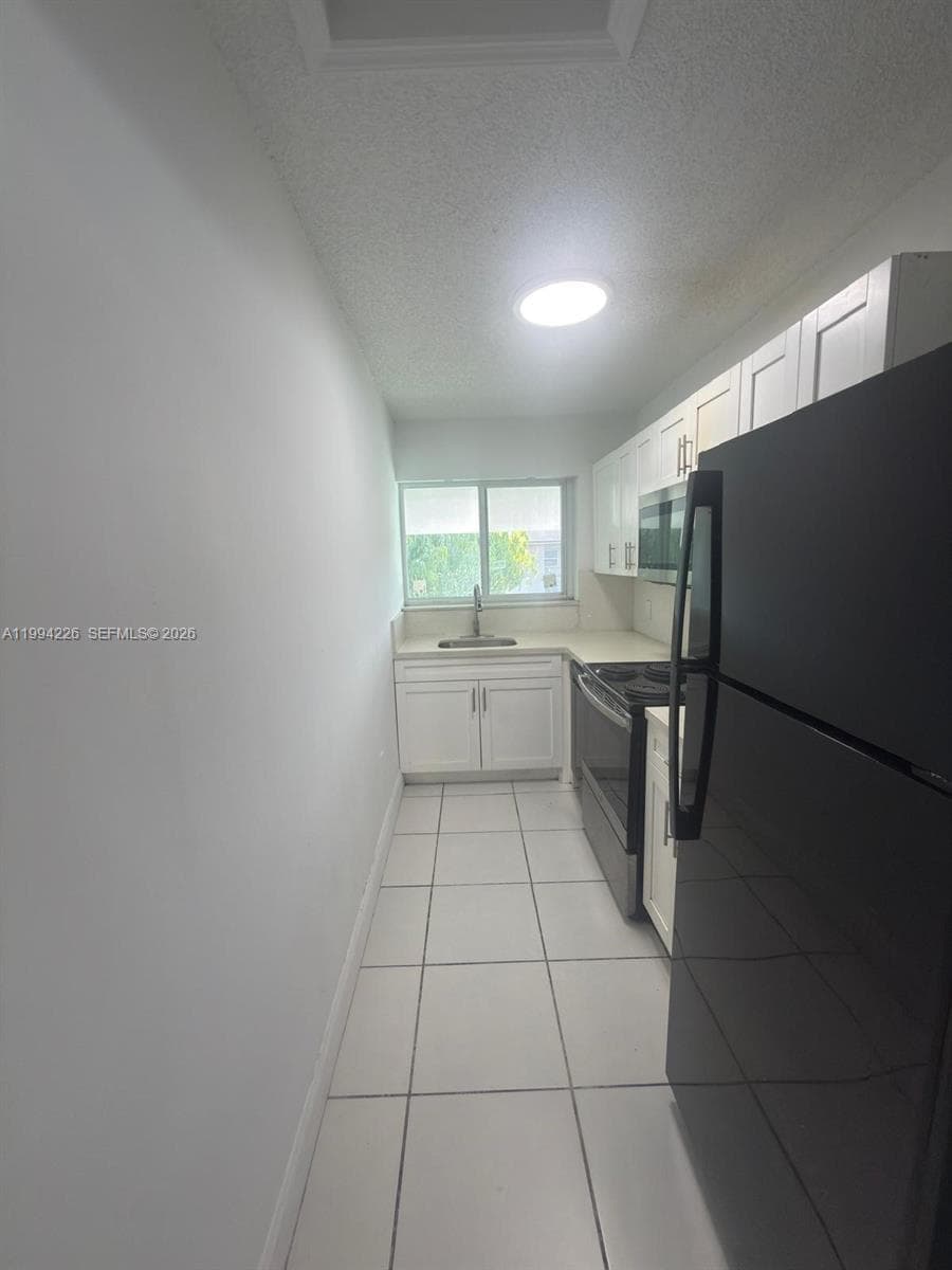 2622 NW 24th St # 3B, Miami FL 33142 — 9