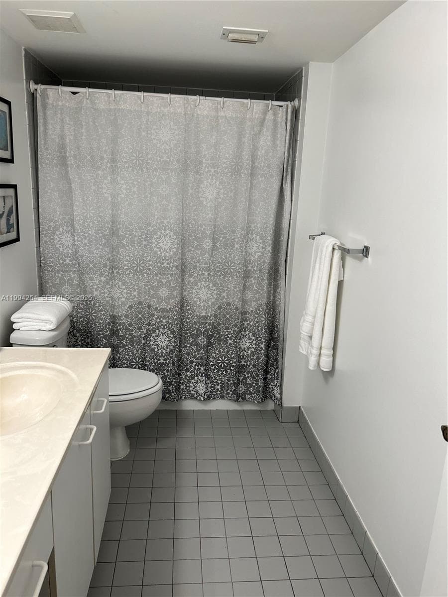 17801 N Bay Rd # 203, Sunny Isles Beach FL 33160 — 6