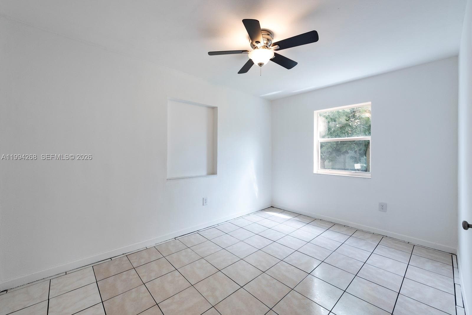 580 NW 189th Ter, Miami Gardens FL 33169 — 11