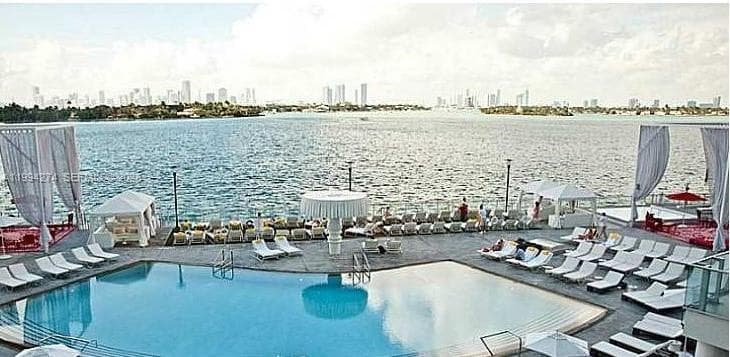 1100 West Ave # 1020, Miami Beach FL 33139 — 42