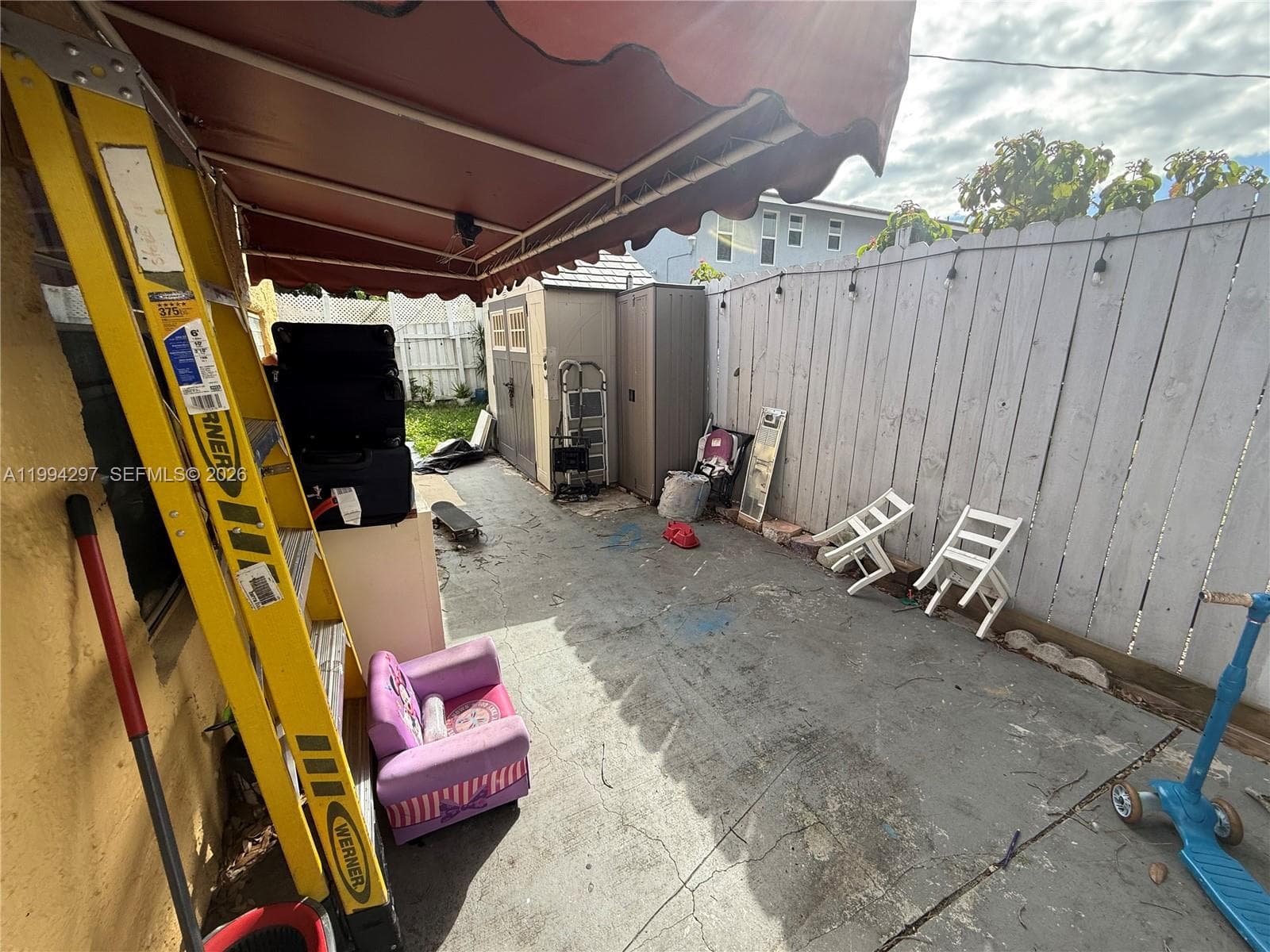 3674 SW 25th St, Miami FL 33133 — 14