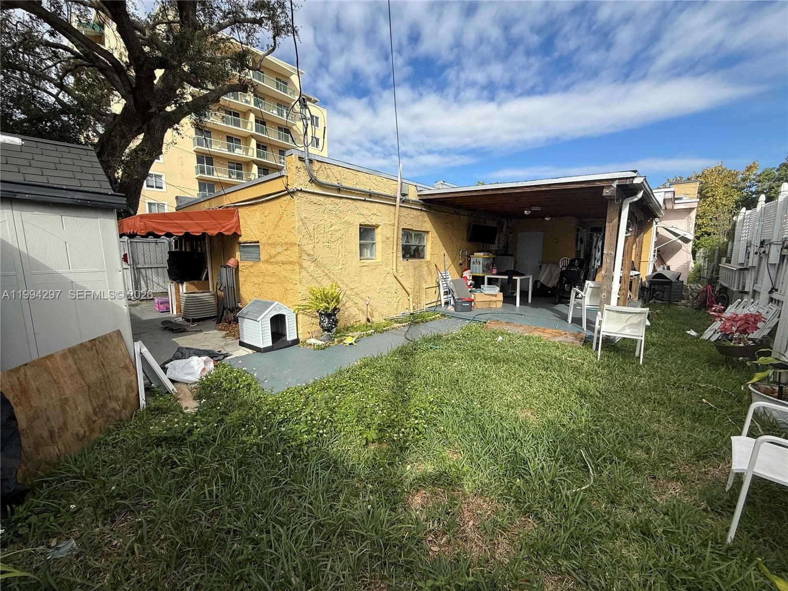 3674 SW 25th St, Miami FL 33133 — 15