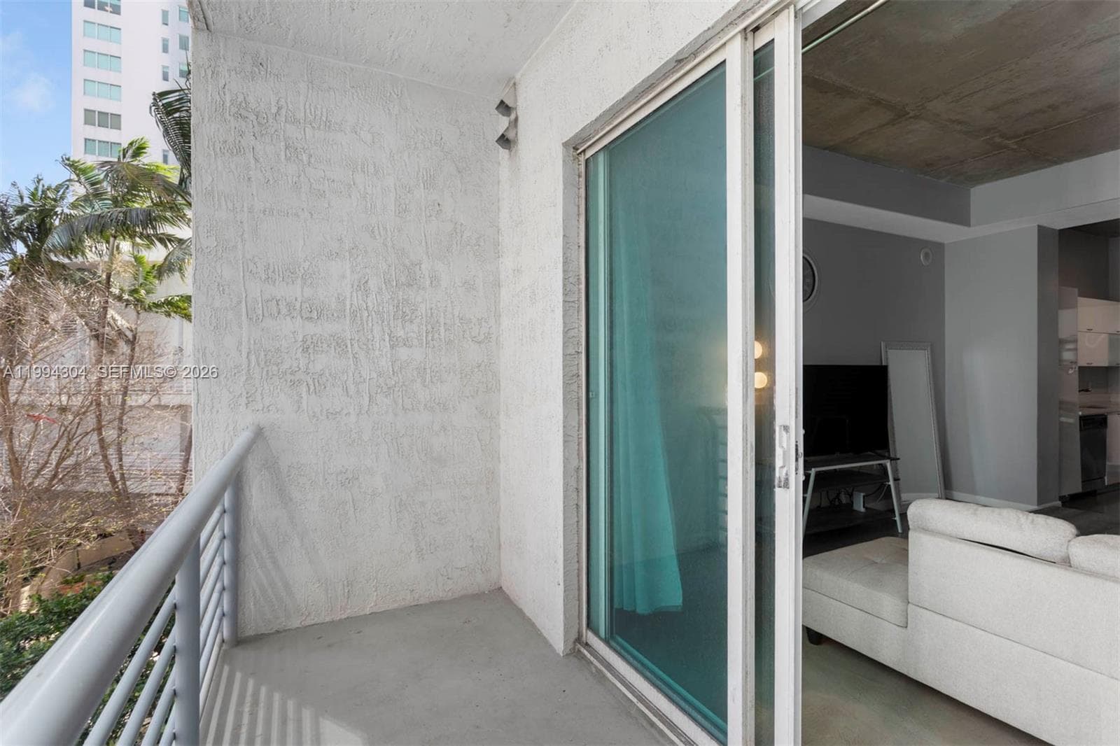 234 NE 3rd St # 1106, Miami FL 33132 — 13