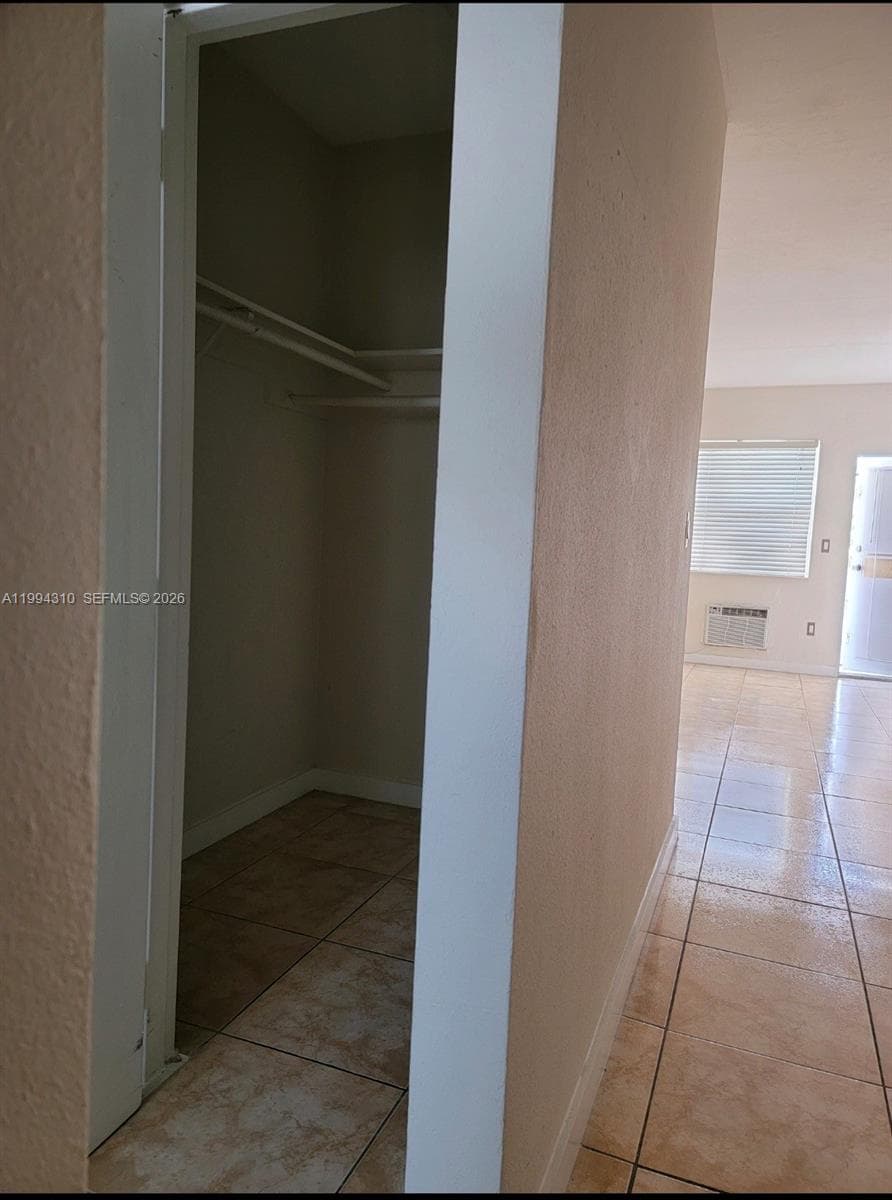 620 76th St # 11, Miami Beach FL 33141 — 5