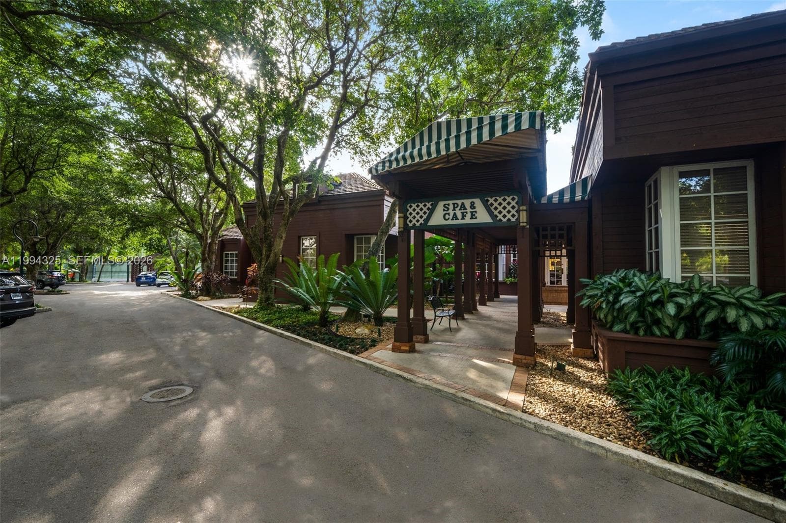 1000 Quayside Ter # 707, Miami FL 33138 — 28
