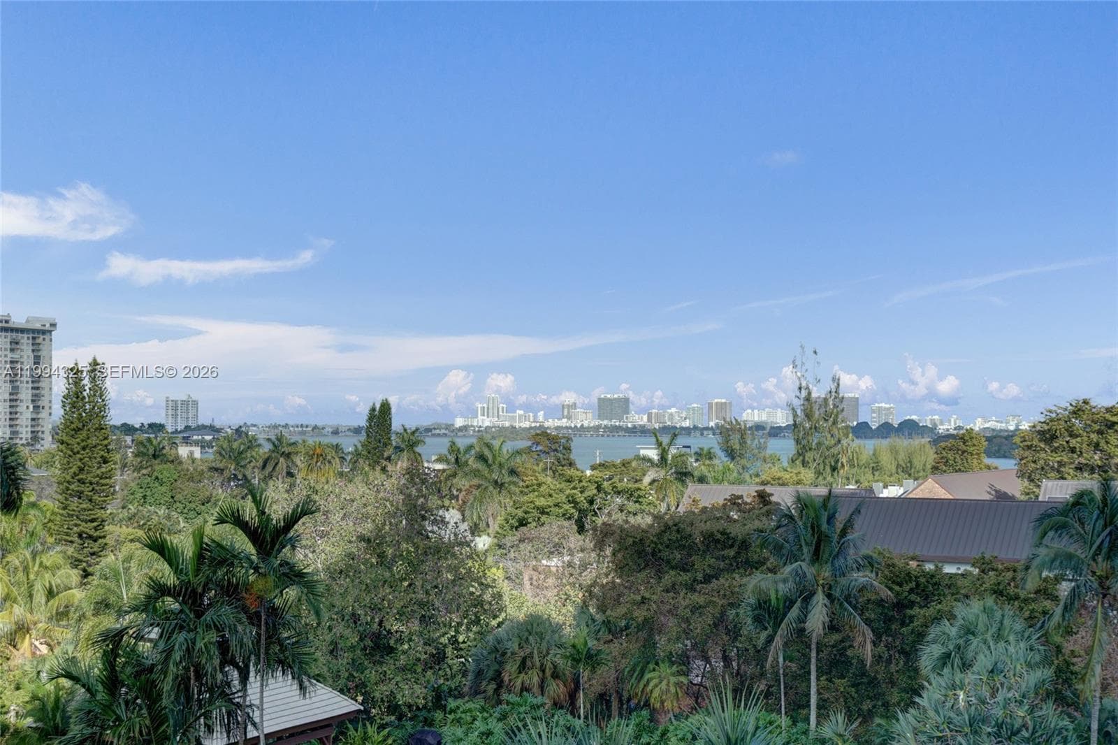 1000 Quayside Ter # 707, Miami FL 33138 — 25