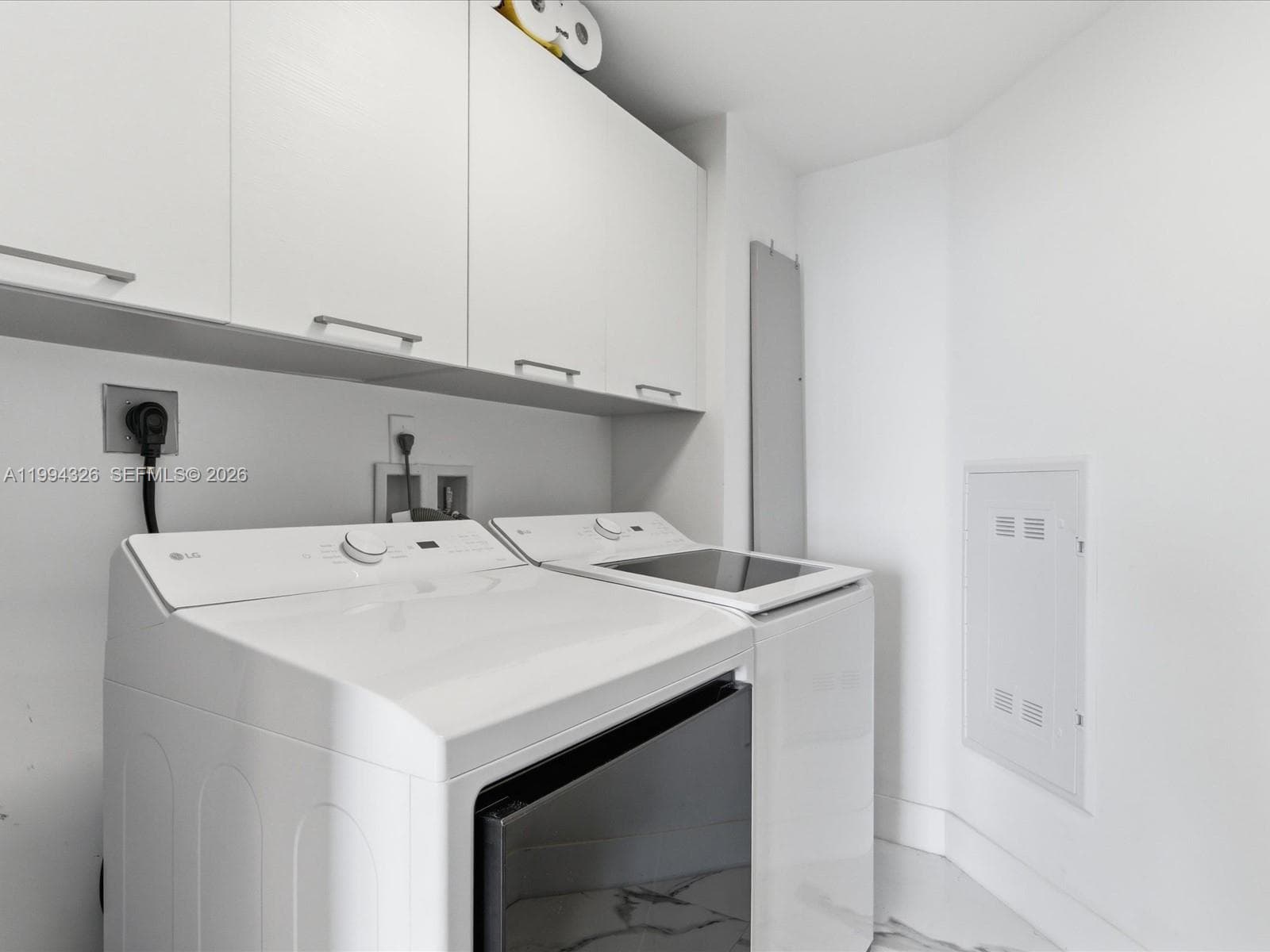 330 Sunny Isles Blvd # 1508, Sunny Isles Beach FL 33160 — 17