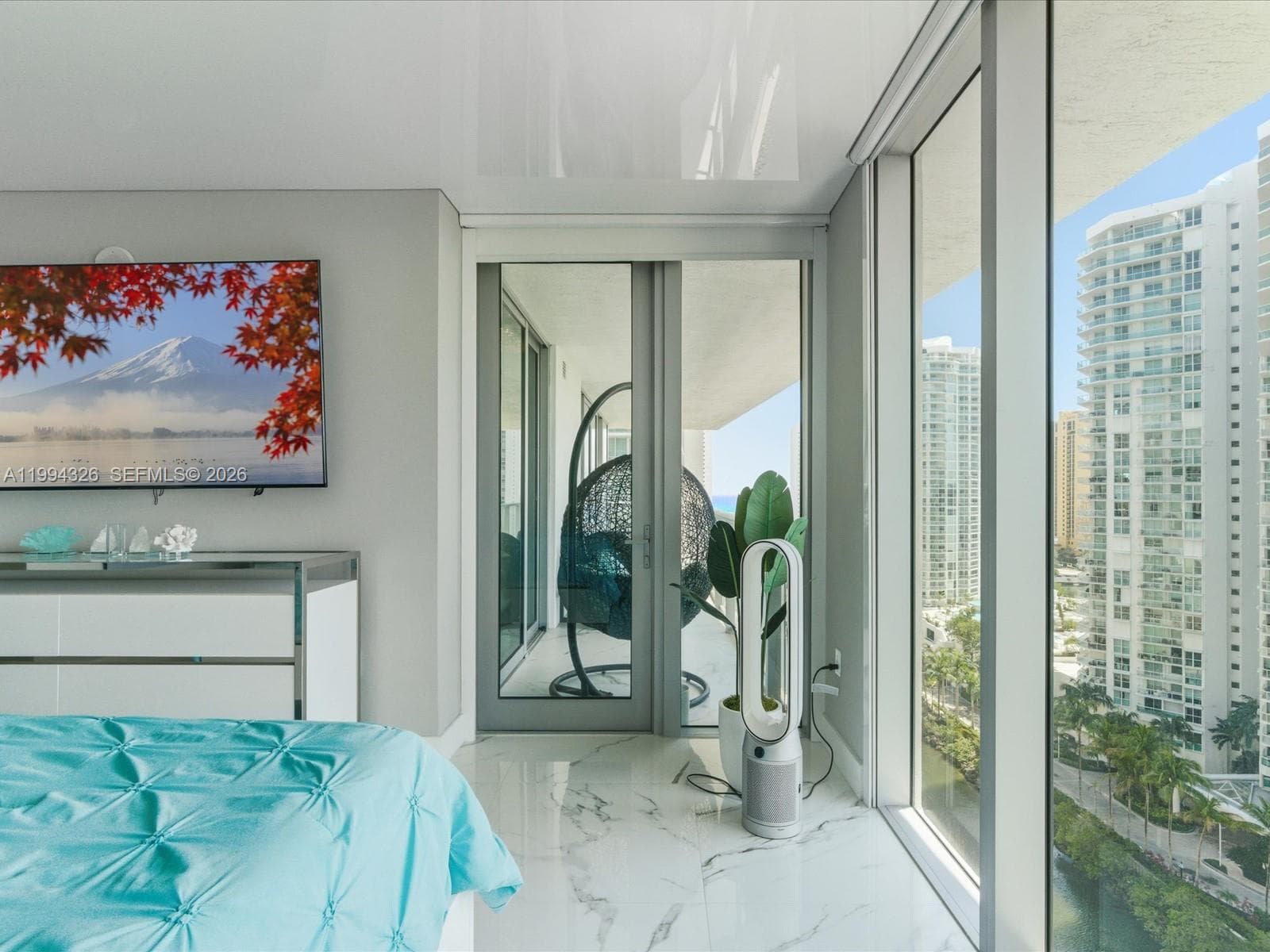 330 Sunny Isles Blvd # 1508, Sunny Isles Beach FL 33160 — 39