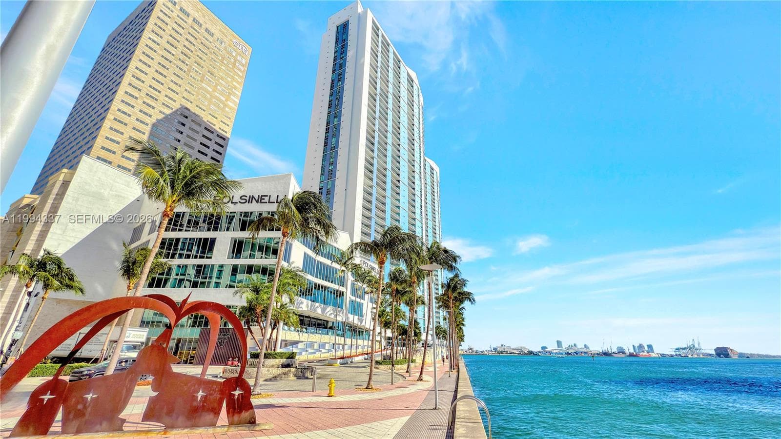 335 S Biscayne Blvd # 2905, Miami FL 33131 — 1