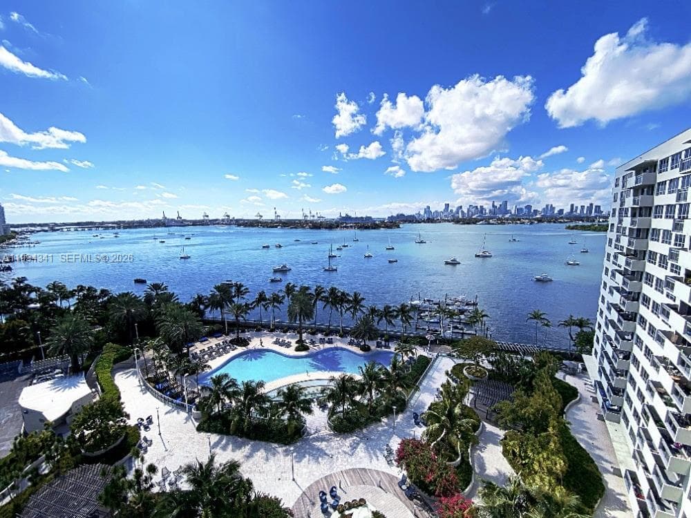 1500 Bay Rd # 1222S, Miami Beach FL 33139 — 1