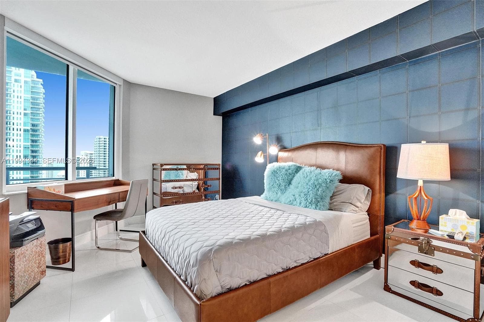 325 S Biscayne Blvd # 2519, Miami FL 33131 — 7