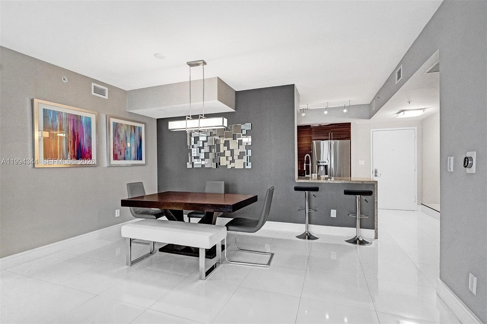 325 S Biscayne Blvd # 2519, Miami FL 33131 — 5