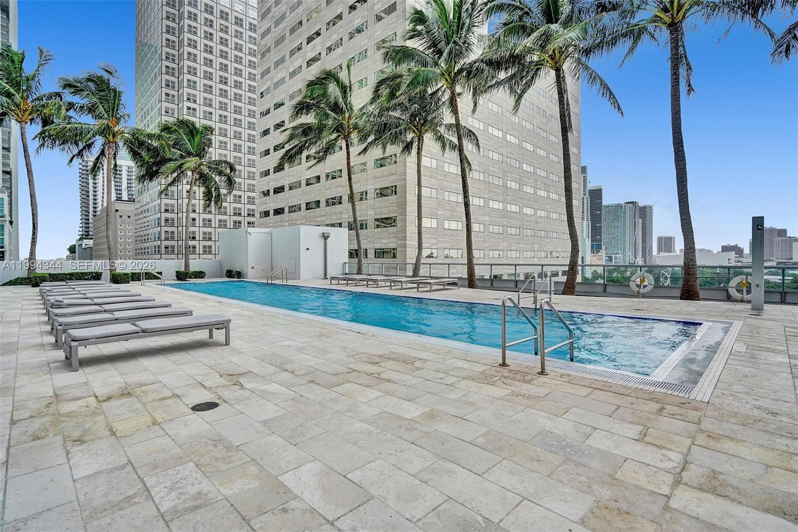 325 S Biscayne Blvd # 2519, Miami FL 33131 — 38