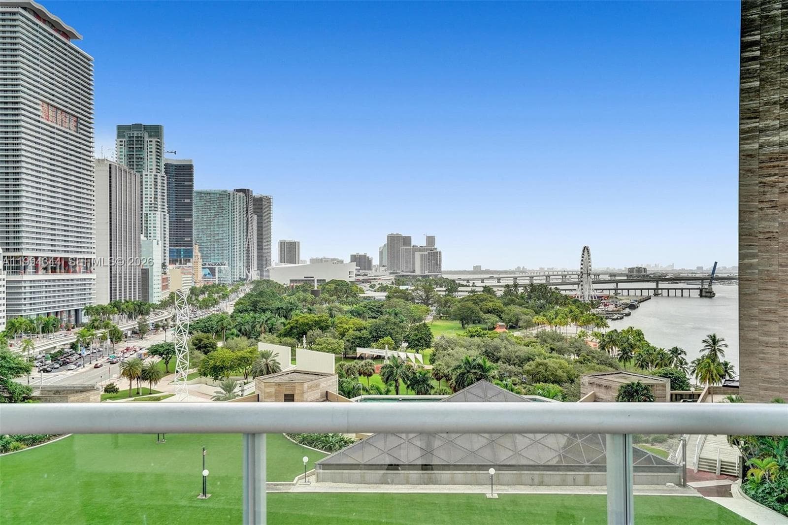 325 S Biscayne Blvd # 2519, Miami FL 33131 — 37