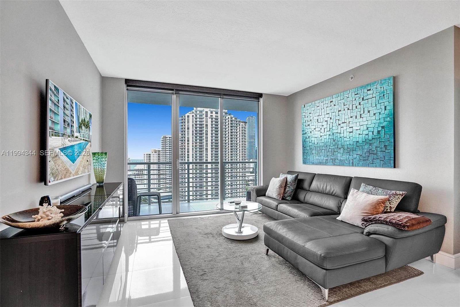 325 S Biscayne Blvd # 2519, Miami FL 33131 — 4