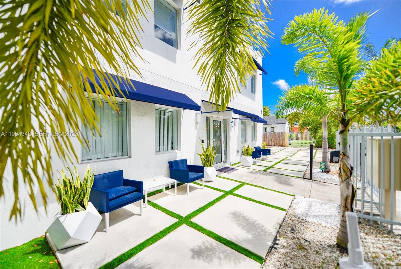 165 NW 39th St # 7, Miami FL 33127 — 27
