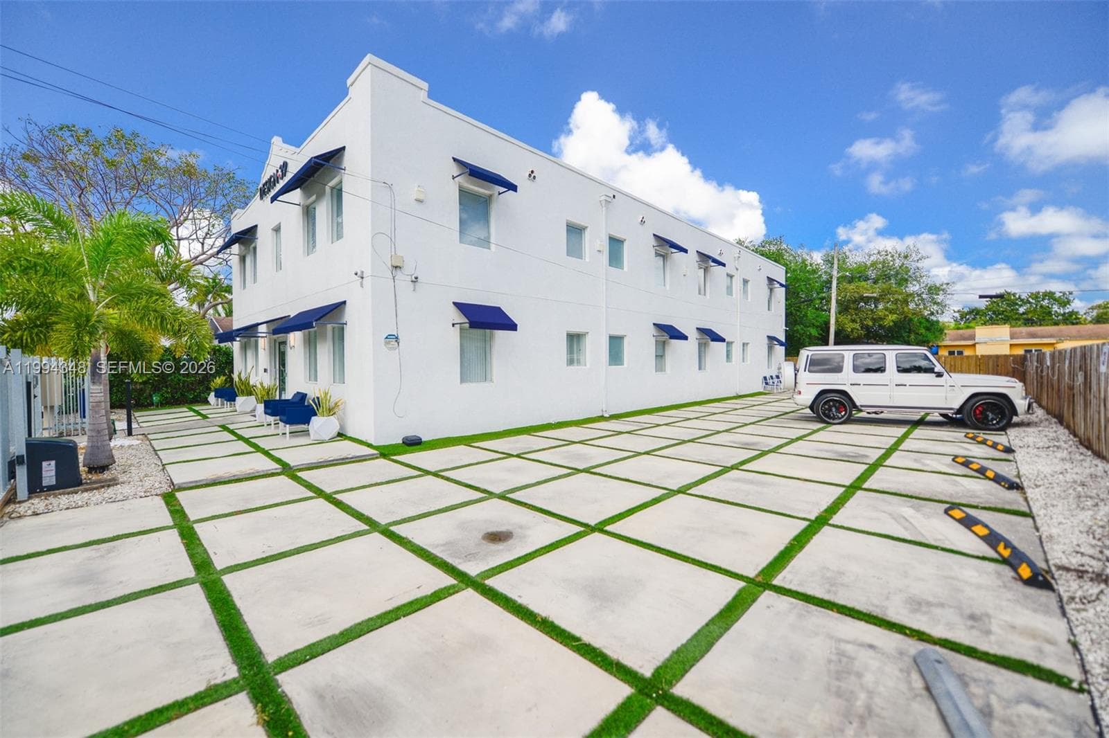 165 NW 39th St # 7, Miami FL 33127 — 22