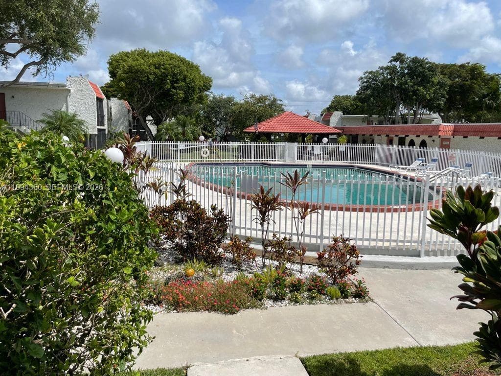 8701 SW 141st St # C5, Palmetto Bay FL 33176 — 13