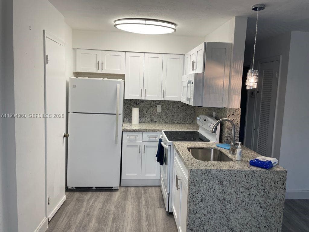 8701 SW 141st St # C5, Palmetto Bay FL 33176 — 3
