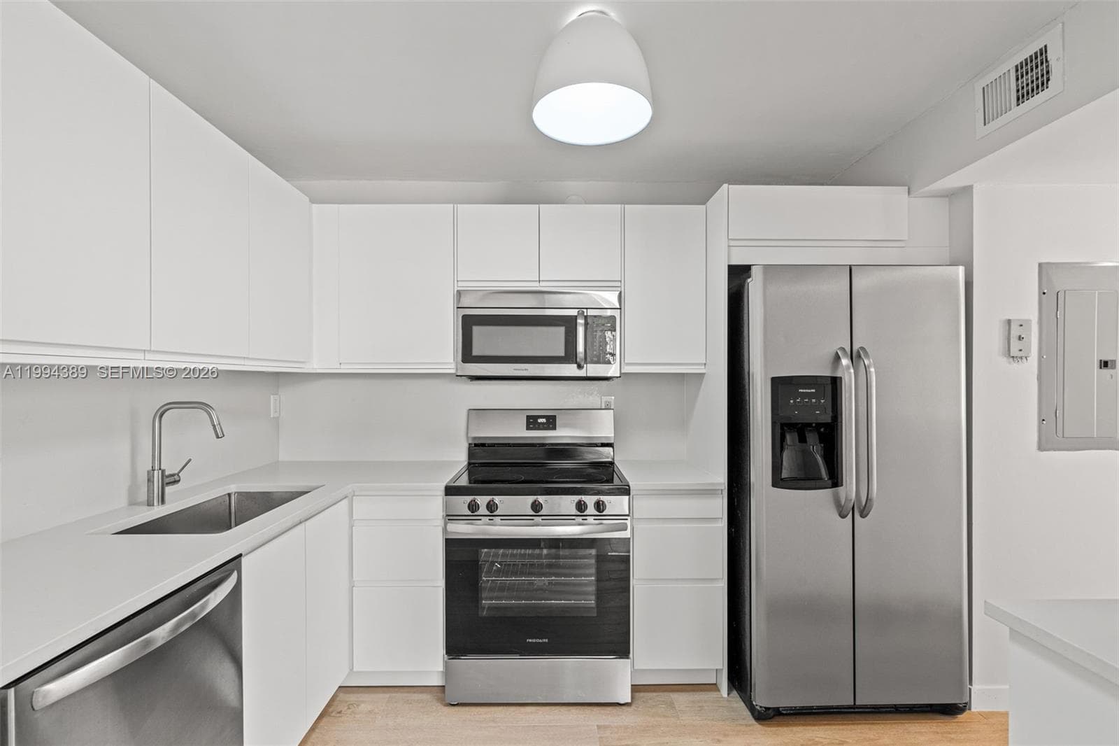 5845 Collins Ave # 101, Miami Beach FL 33140 — 14