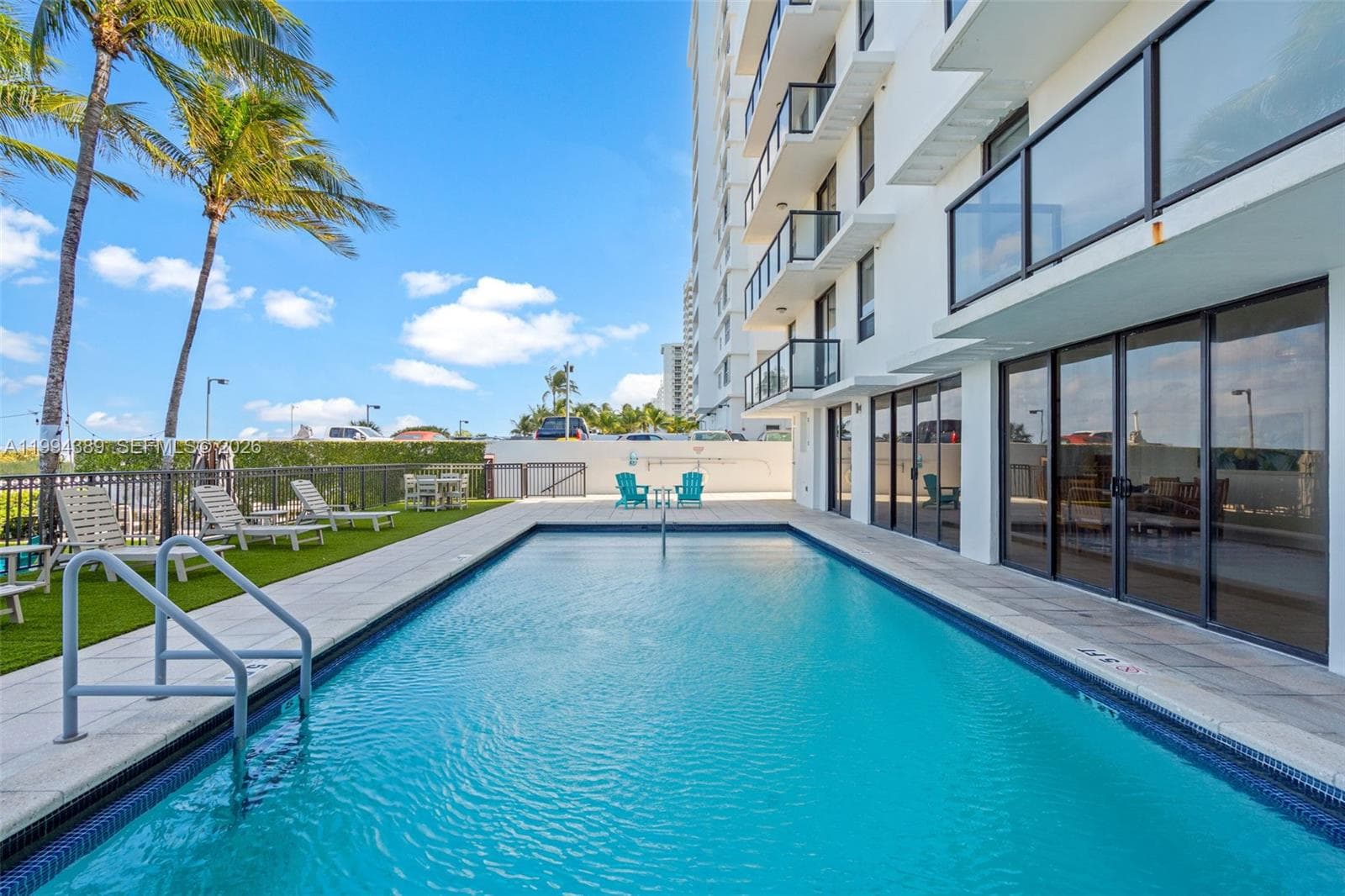 5845 Collins Ave # 101, Miami Beach FL 33140 — 40
