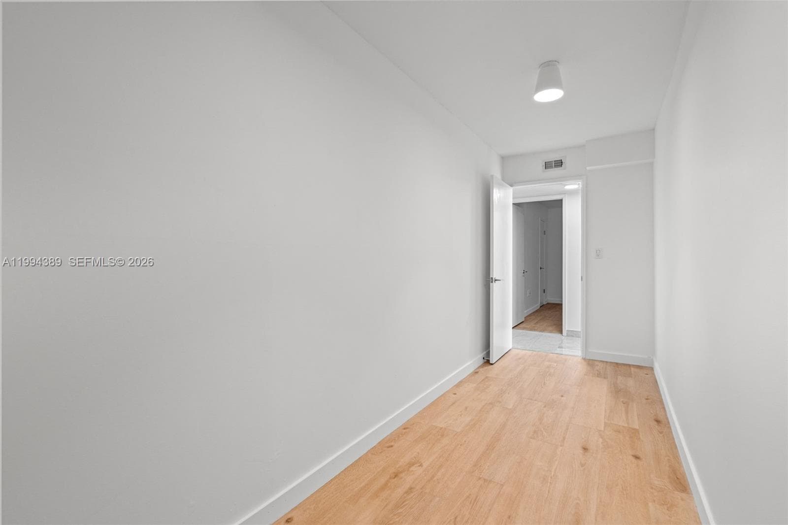 5845 Collins Ave # 101, Miami Beach FL 33140 — 35