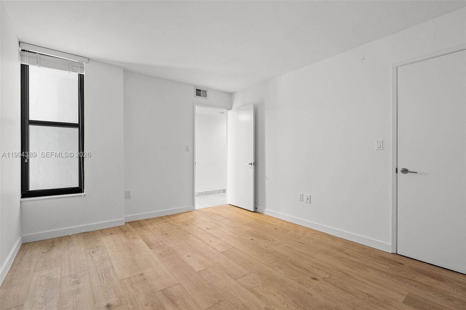 5845 Collins Ave # 101, Miami Beach FL 33140 — 31