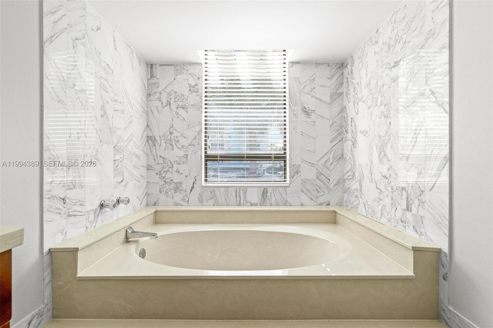 5845 Collins Ave # 101, Miami Beach FL 33140 — 25