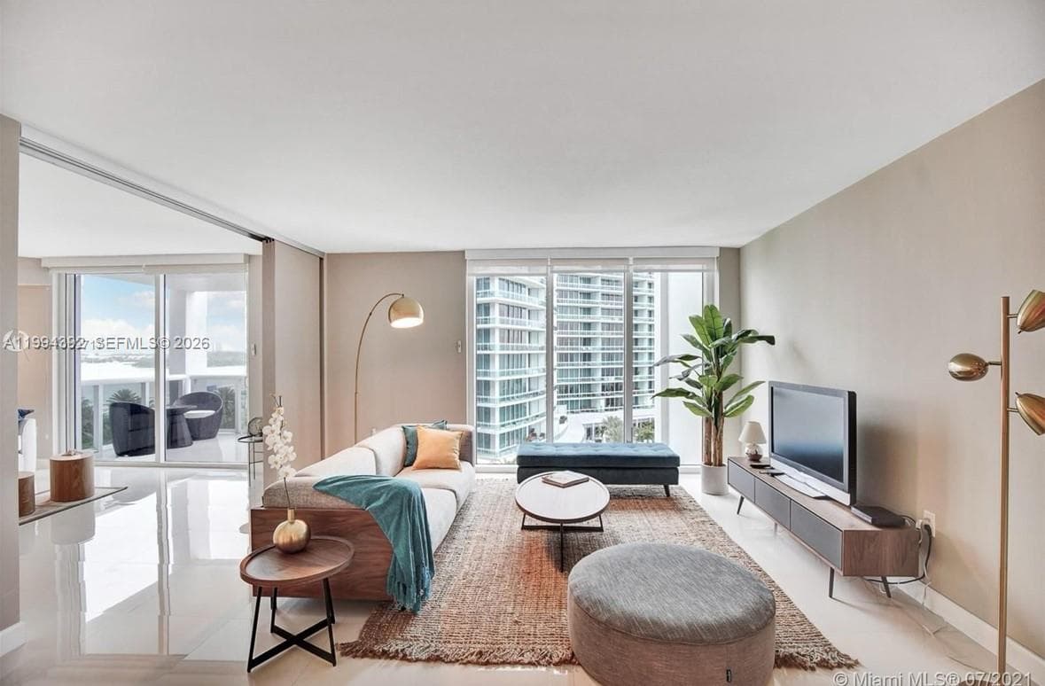 10275 Collins Ave # 806, Bal Harbour FL 33154 — 11