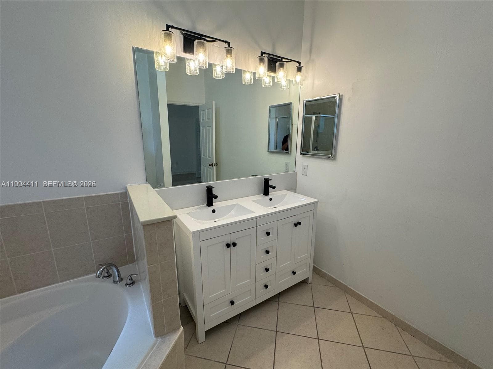 22569 SW 89th Pl, Cutler Bay FL 33190 — 54
