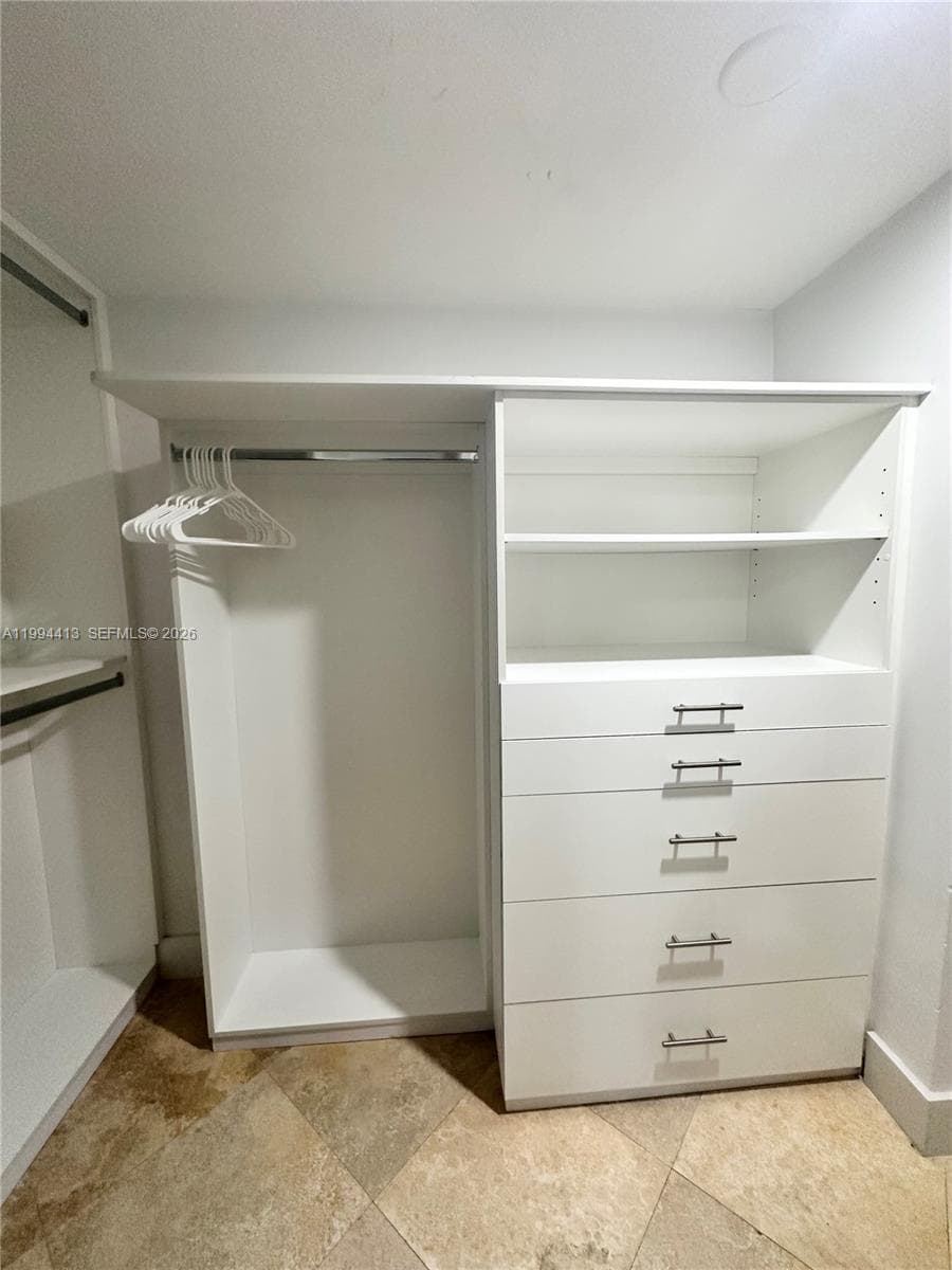 9225 Collins Ave # 1111, Surfside FL 33154 — 33