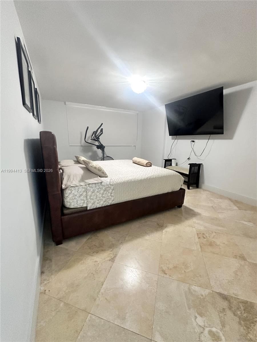 9225 Collins Ave # 1111, Surfside FL 33154 — 25
