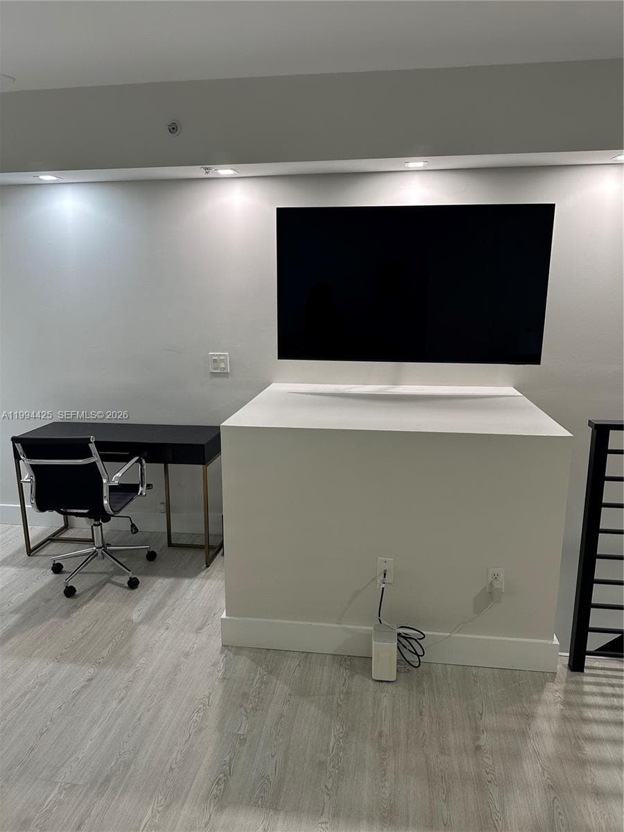 3339 Virginia St # 127, Miami FL 33133 — 18