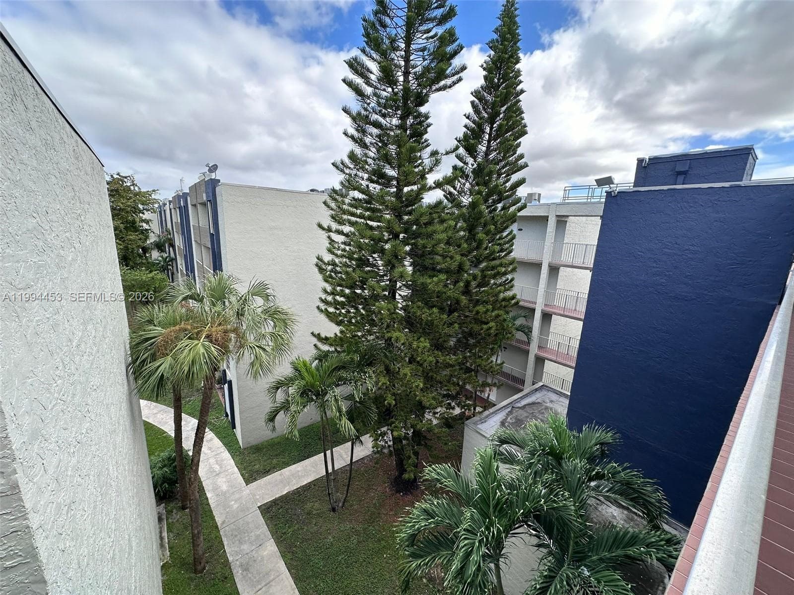 10000 NW 80th Ct # 2521, Hialeah Gardens FL 33016 — 28