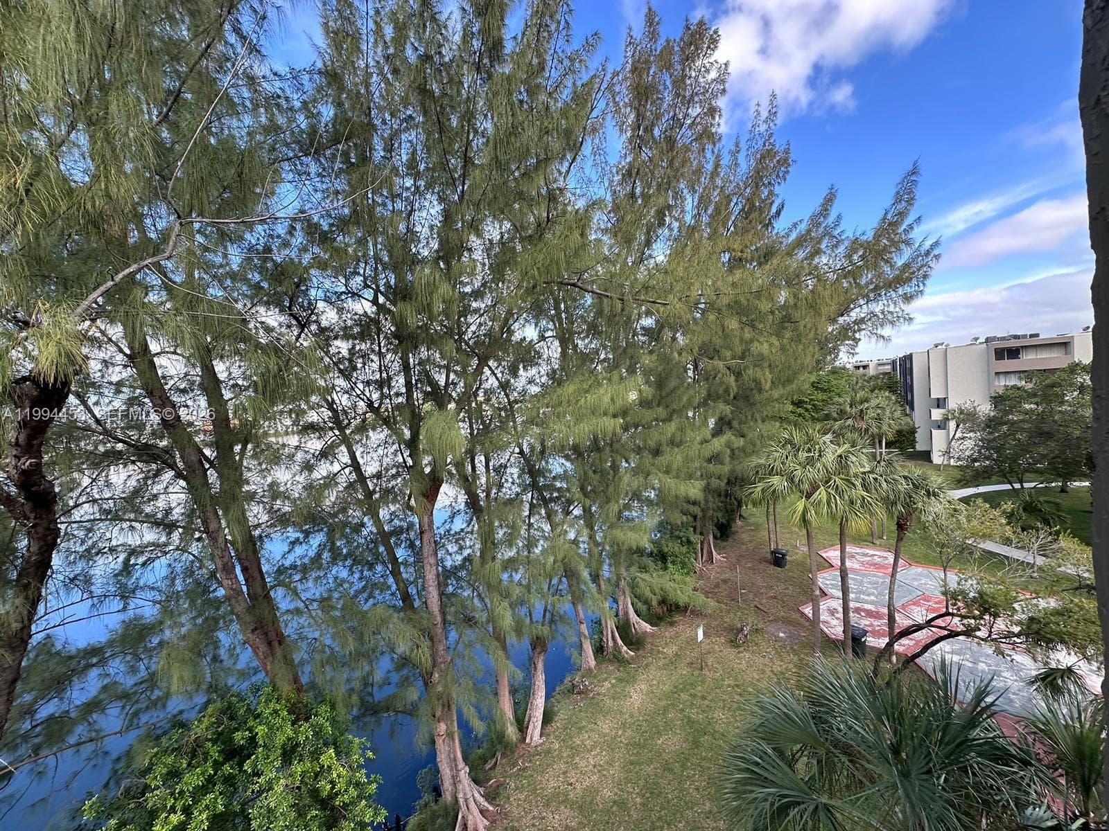 10000 NW 80th Ct # 2521, Hialeah Gardens FL 33016 — 24