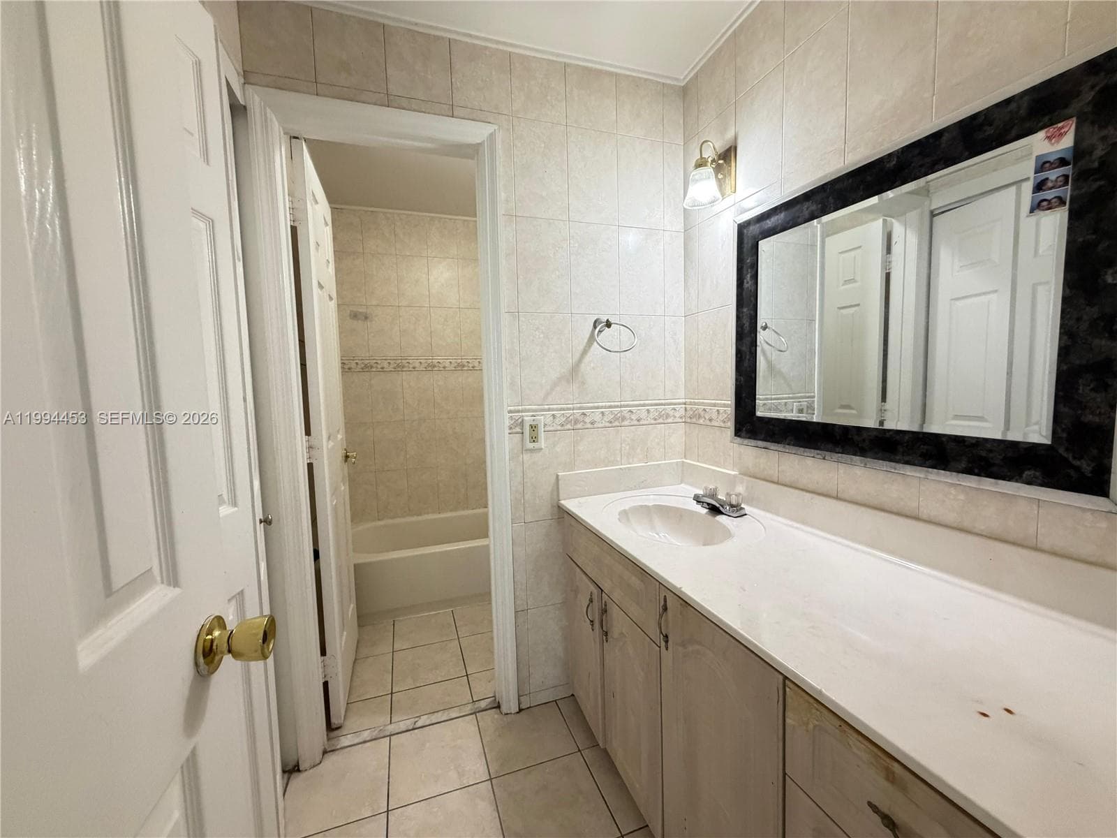 10000 NW 80th Ct # 2521, Hialeah Gardens FL 33016 — 11