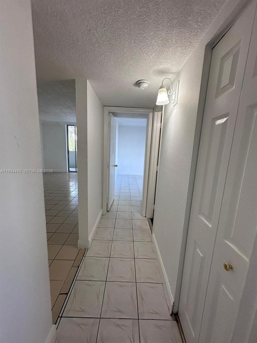 10000 NW 80th Ct # 2521, Hialeah Gardens FL 33016 — 4