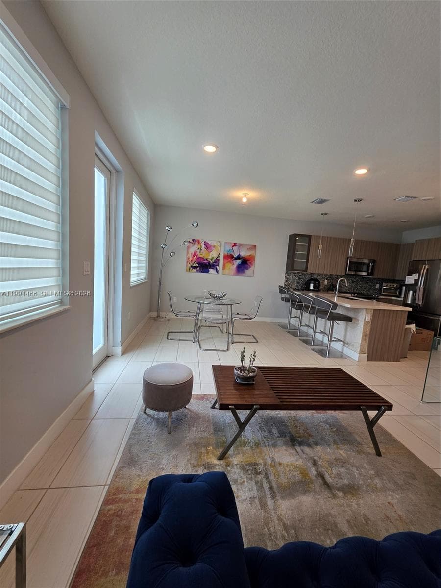Landmark At Doral Condo N, Doral, FL — 2