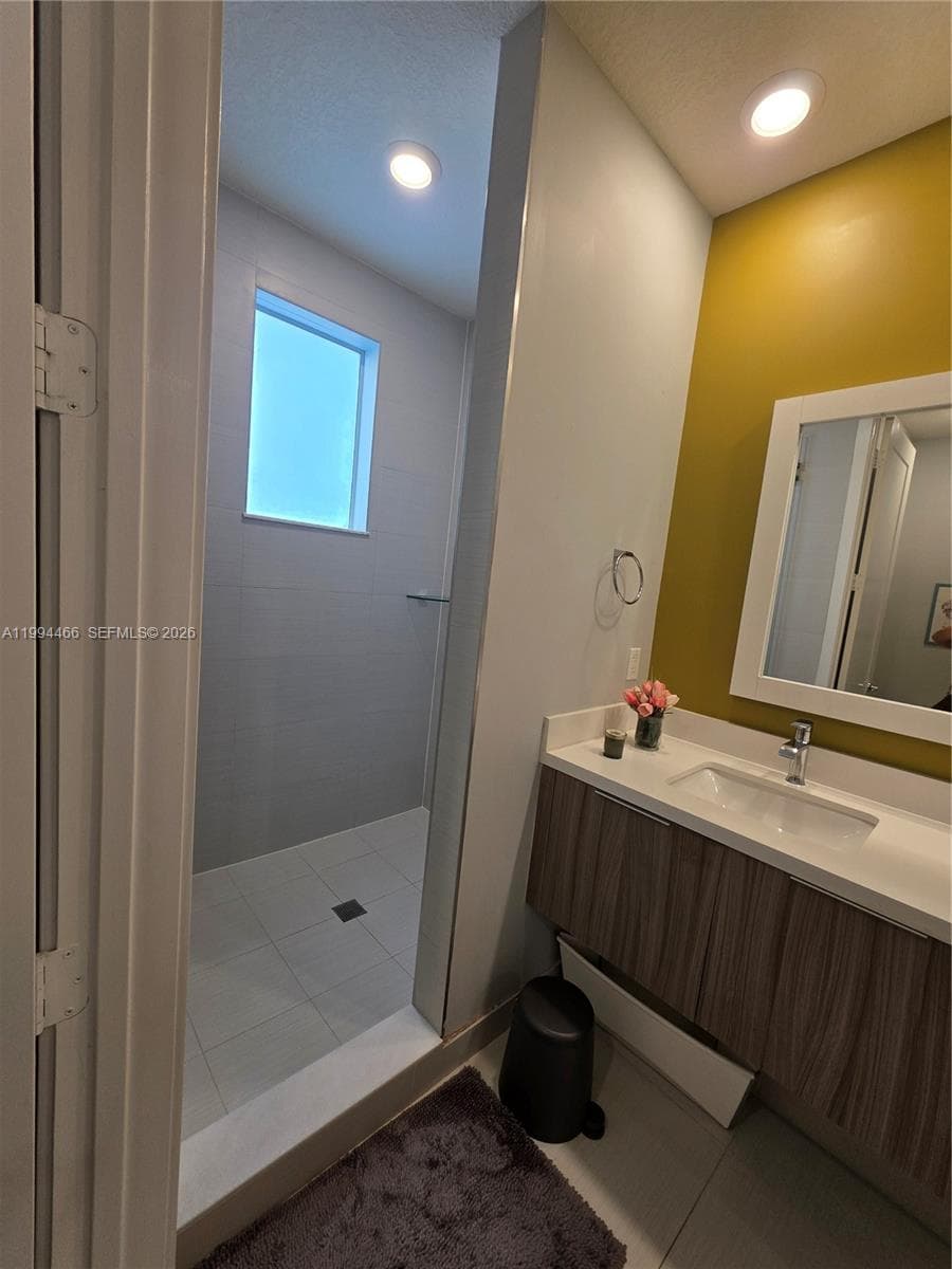 Landmark At Doral Condo N, Doral, FL — 15