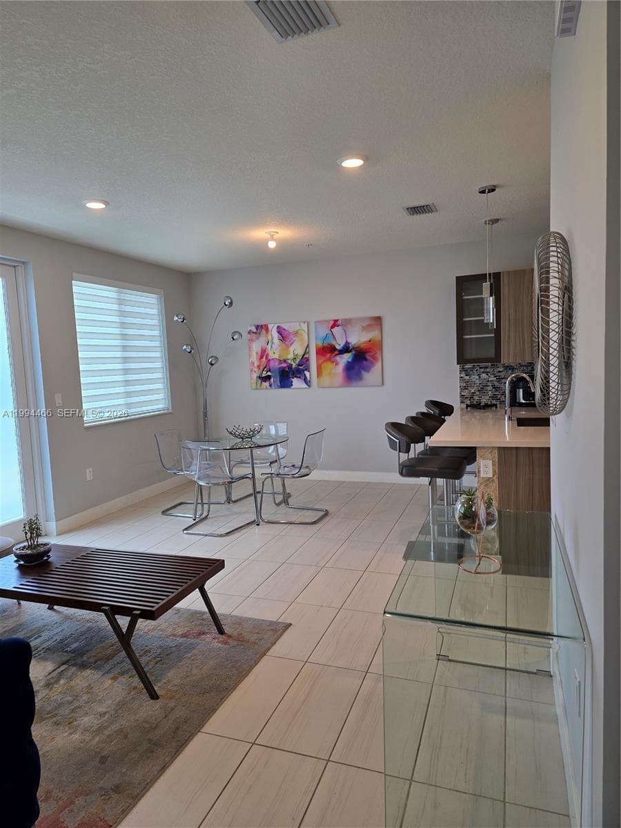 Landmark At Doral Condo N, Doral, FL — 4