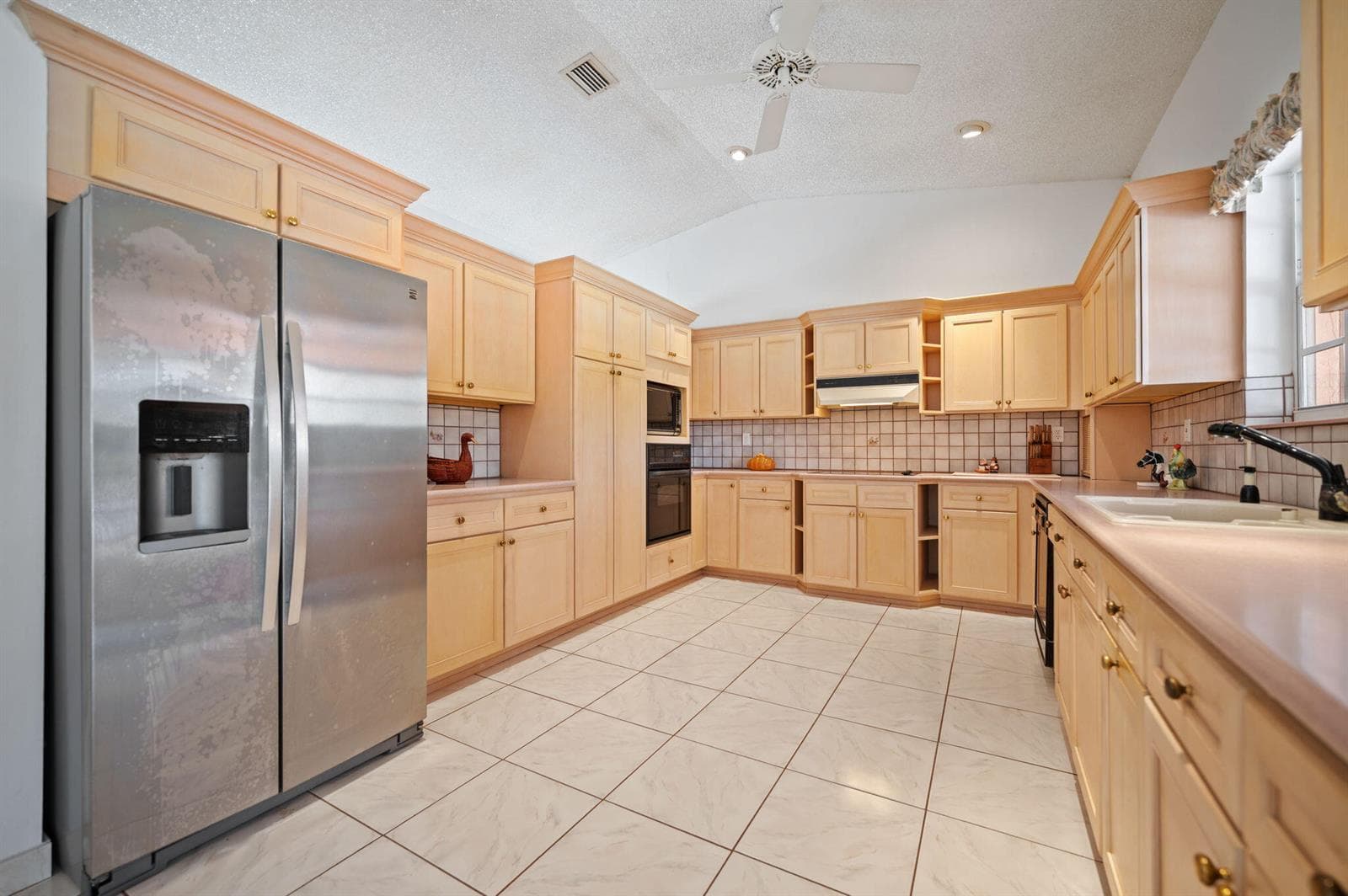 19340 SW 190th Street, Miami FL 33187 — 17